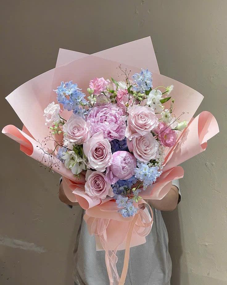 HOA SINH NHẬT – MÓN QUÀ MANG LẠI NIỀM VUI VÀ HẠNH PHÚC