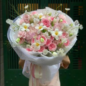 Tốt nghiệp nên tặng hoa gì