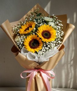 Bó hoa hướng dương tốt nghiệp